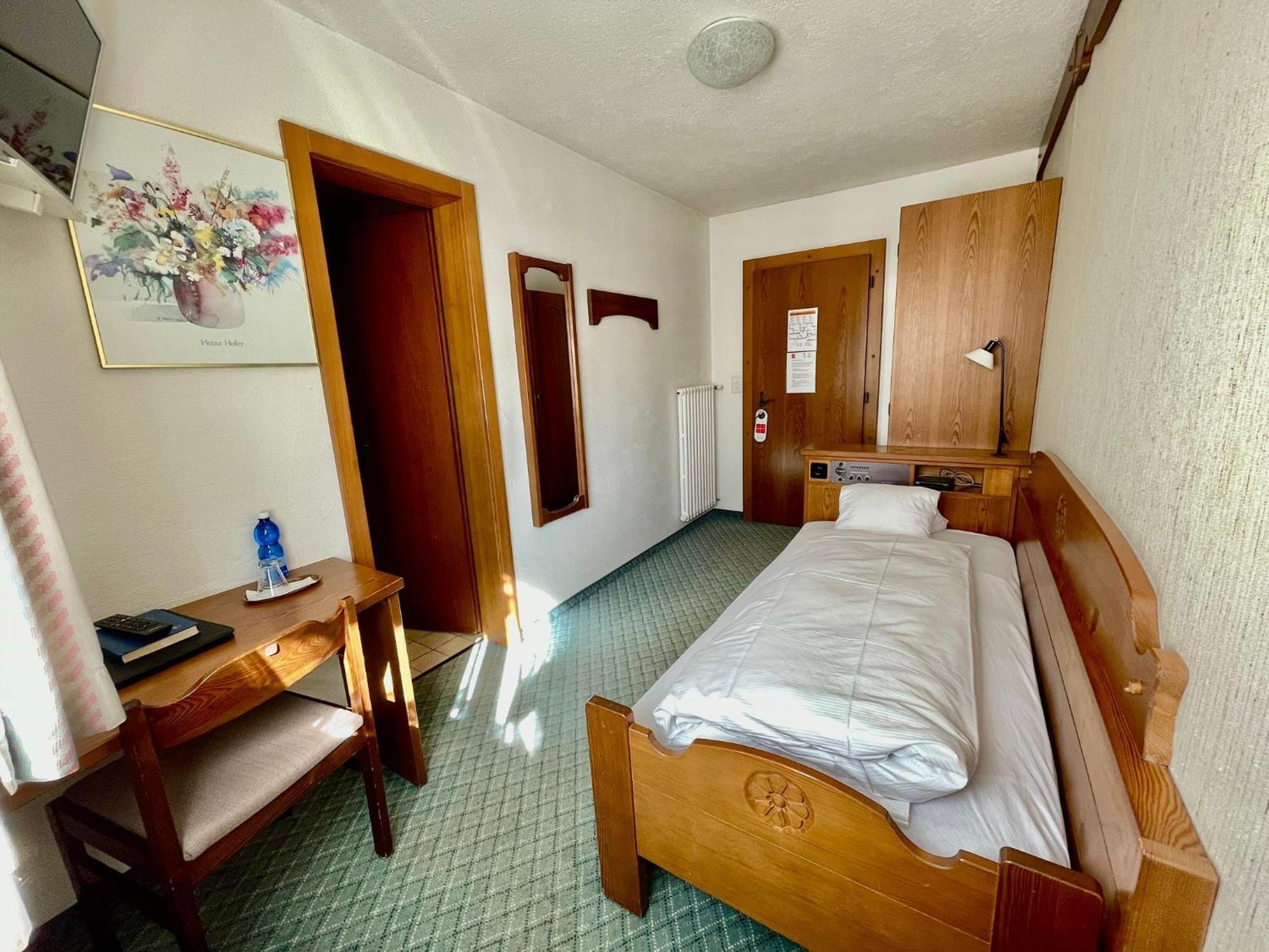 Hotel Chesa Grischa Sils Baselgia Екстериор снимка