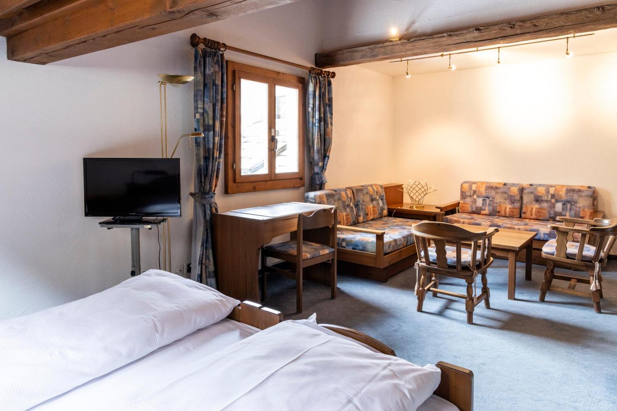 Hotel Chesa Grischa Sils Baselgia Екстериор снимка