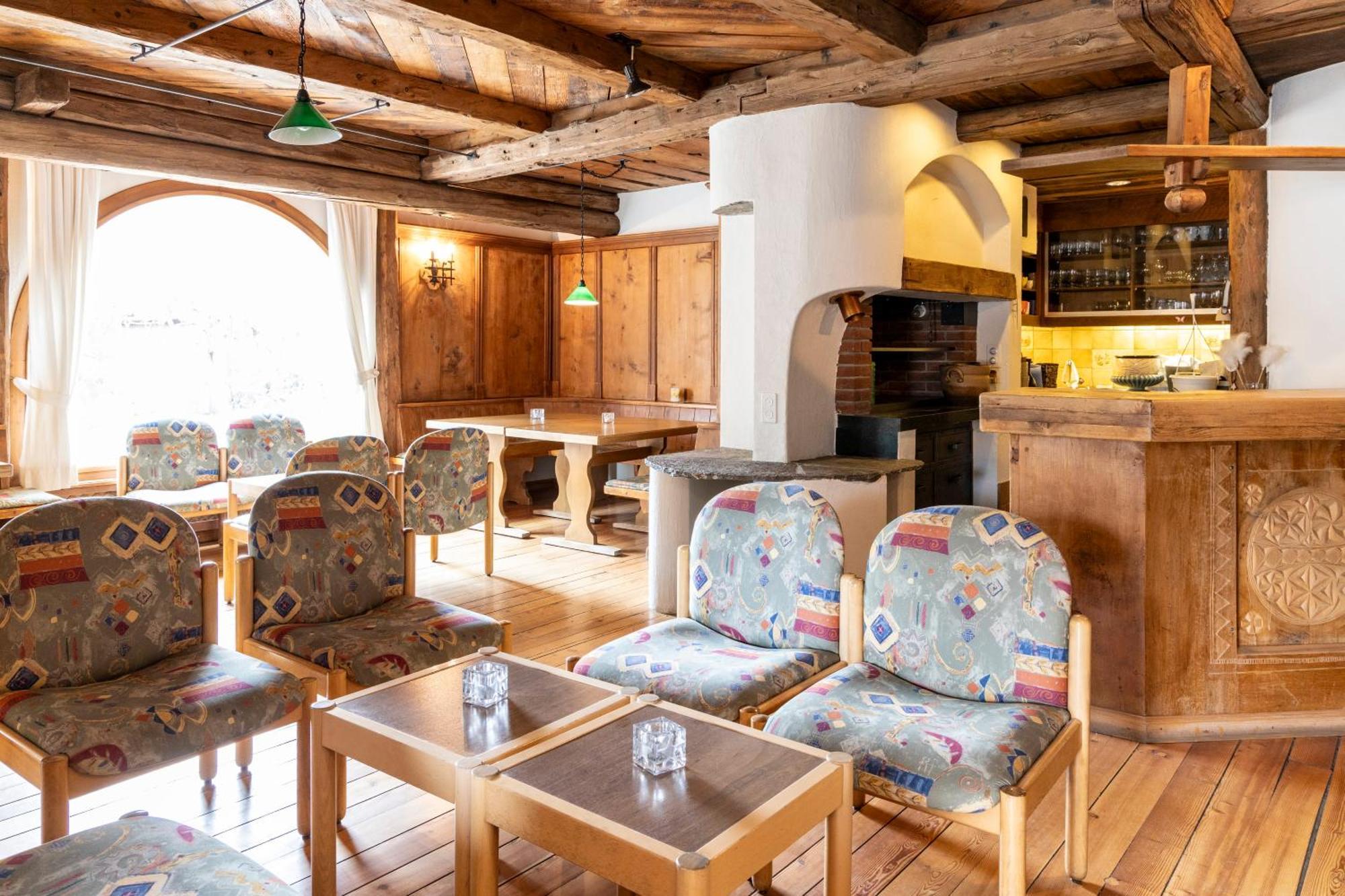 Hotel Chesa Grischa Sils Baselgia Екстериор снимка