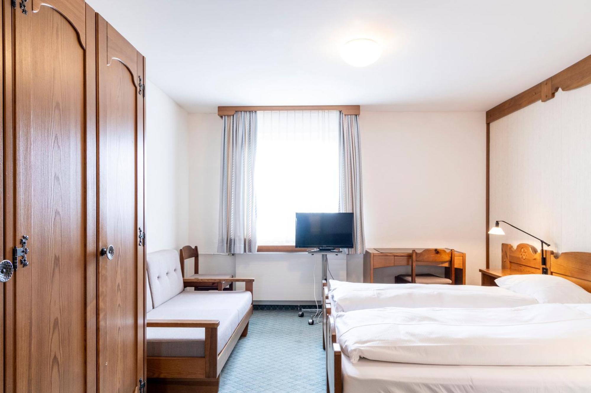 Hotel Chesa Grischa Sils Baselgia Екстериор снимка