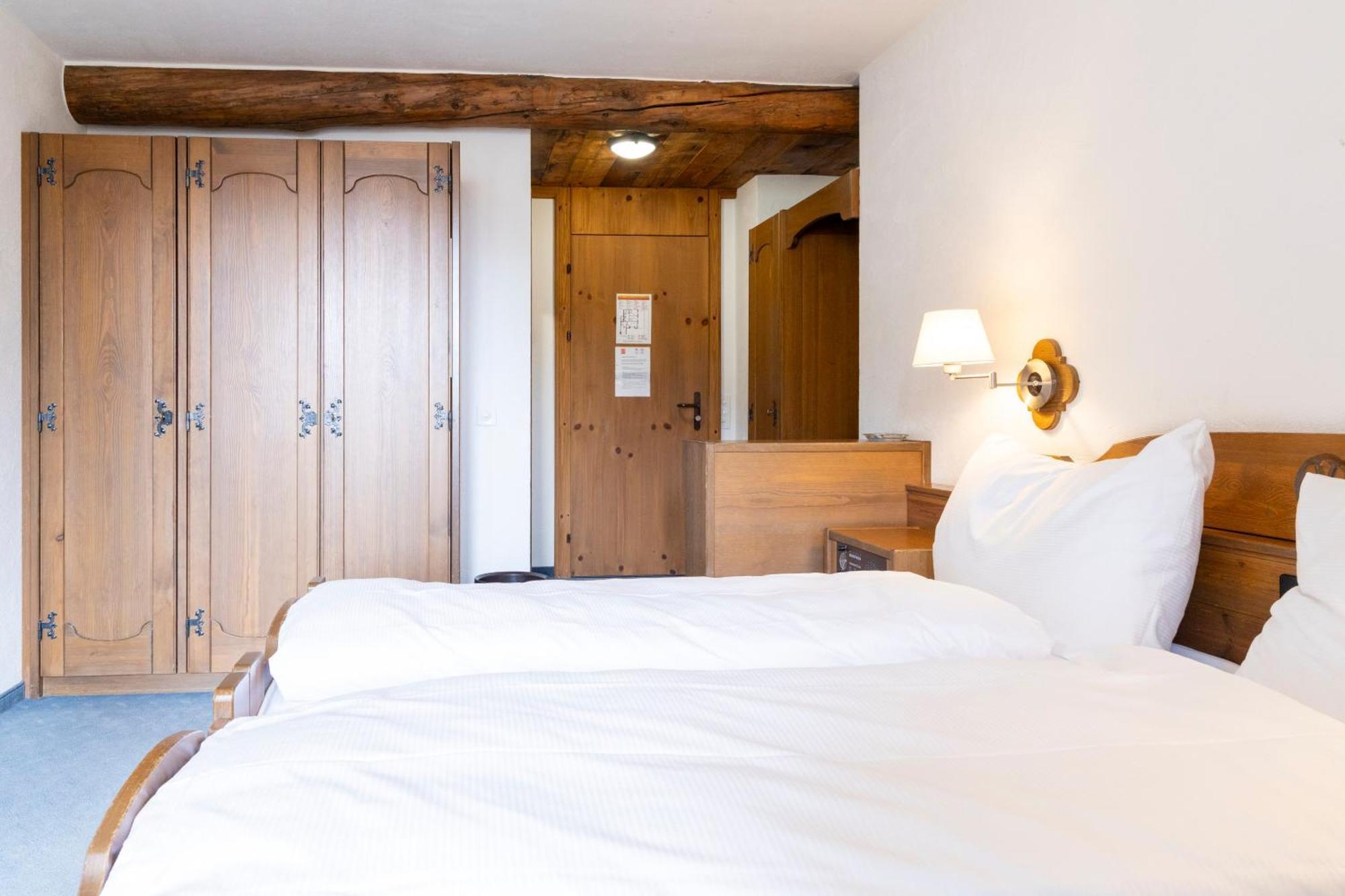 Hotel Chesa Grischa Sils Baselgia Екстериор снимка