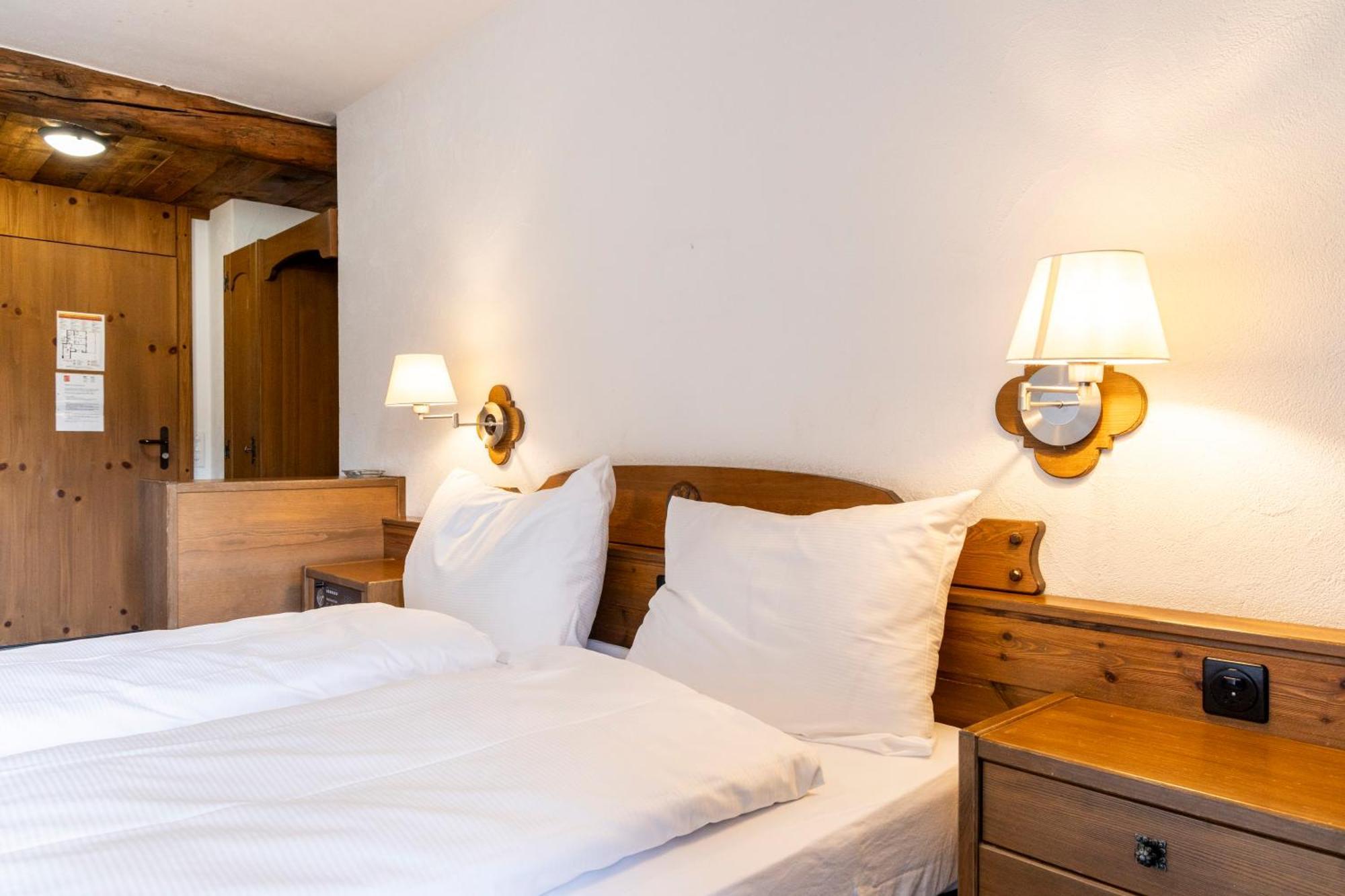 Hotel Chesa Grischa Sils Baselgia Екстериор снимка