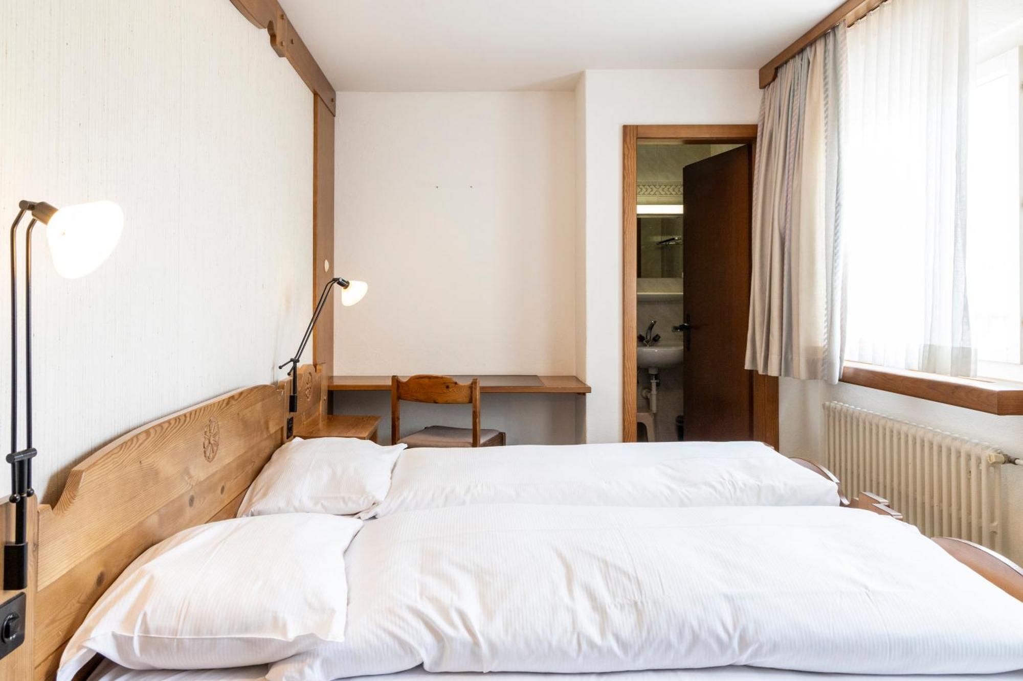 Hotel Chesa Grischa Sils Baselgia Екстериор снимка