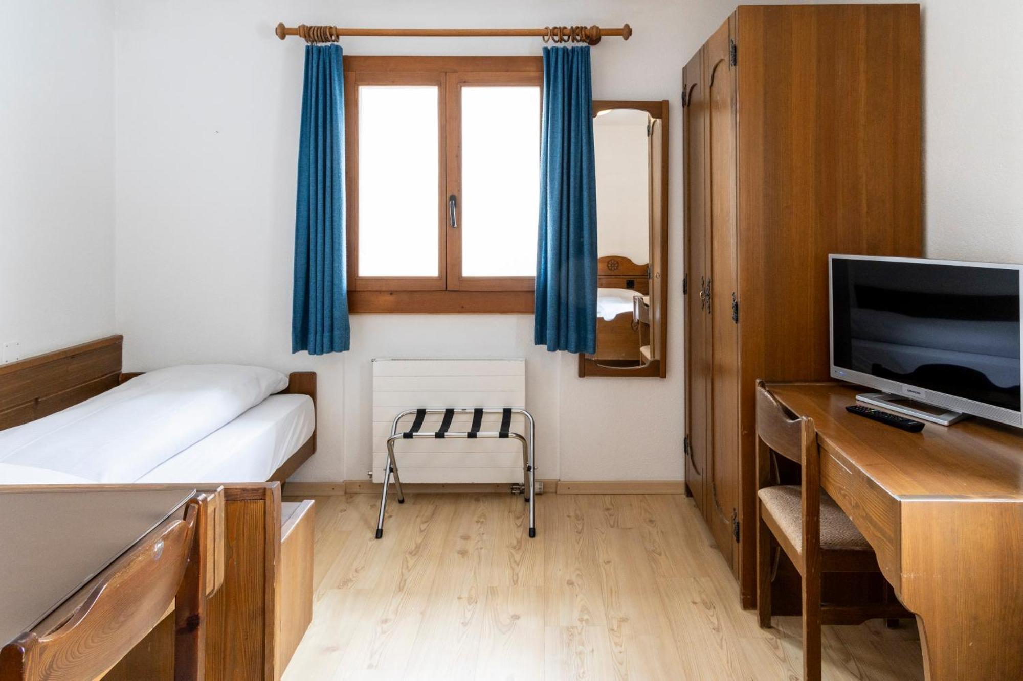 Hotel Chesa Grischa Sils Baselgia Екстериор снимка
